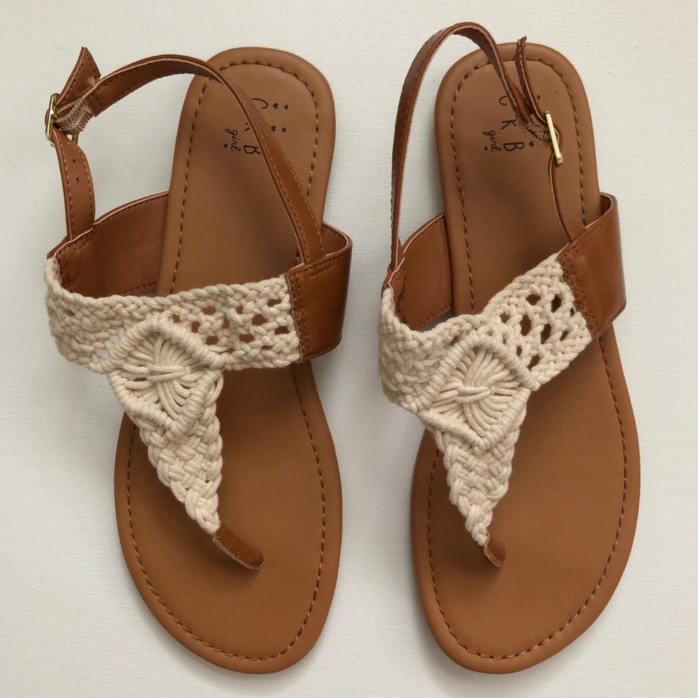 Sandals - Picture 3 of 4